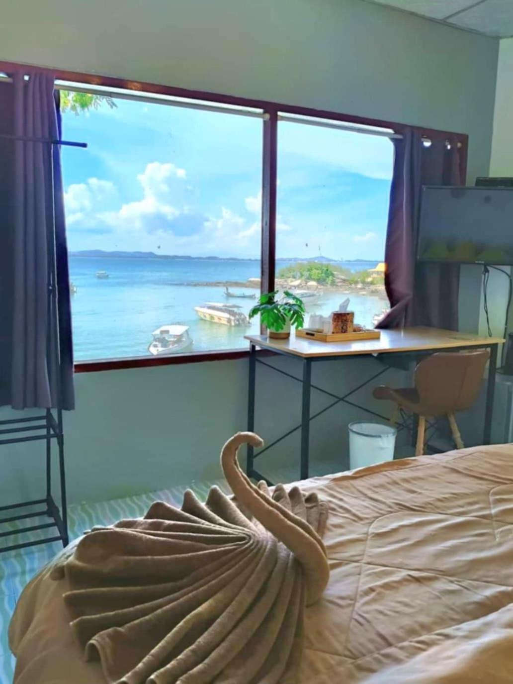 I-Talay Zone Sea Hotel Koh Samet Exterior photo